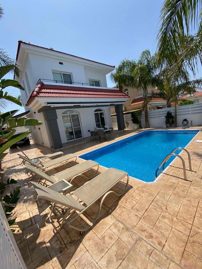 Villa Diana - 200 Meters From Kapparis, Fireman'S Beach Паралімні Екстер'єр фото