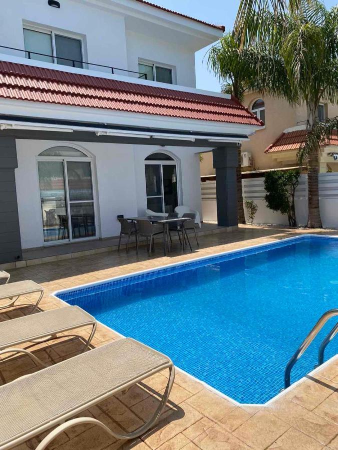 Villa Diana - 200 Meters From Kapparis, Fireman'S Beach Паралімні Екстер'єр фото
